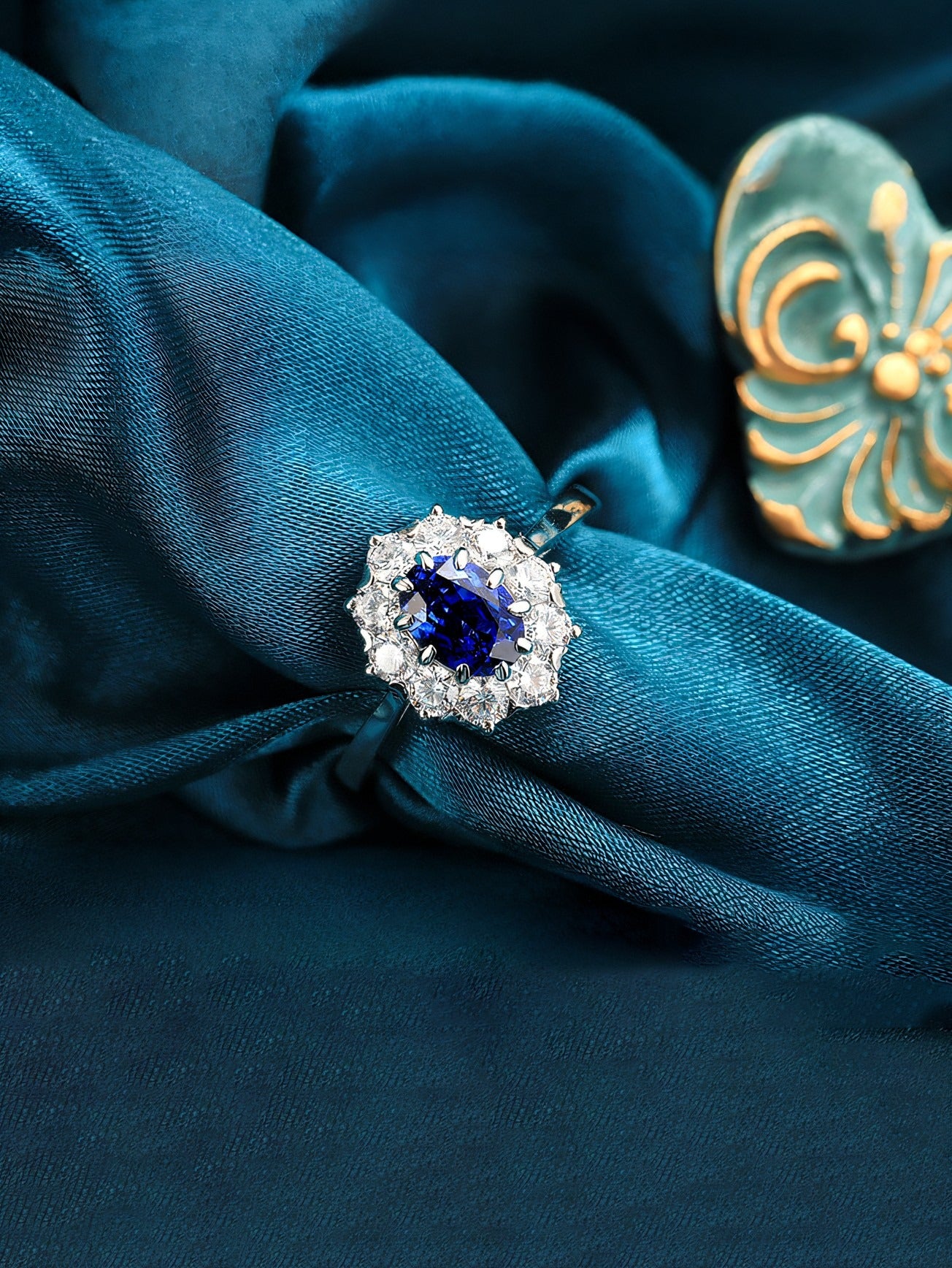 Princess Diana 1.09ct Oval Cut Lab-Grown Blue Sapphire Halo Promise Ring
