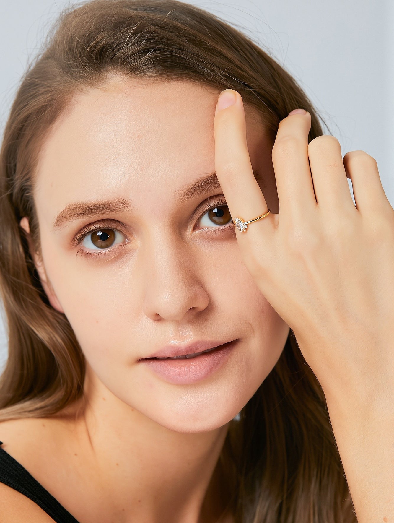 Minimalist Marquise Cubic Zirconia Ring in 18K Gold Plated Copper
