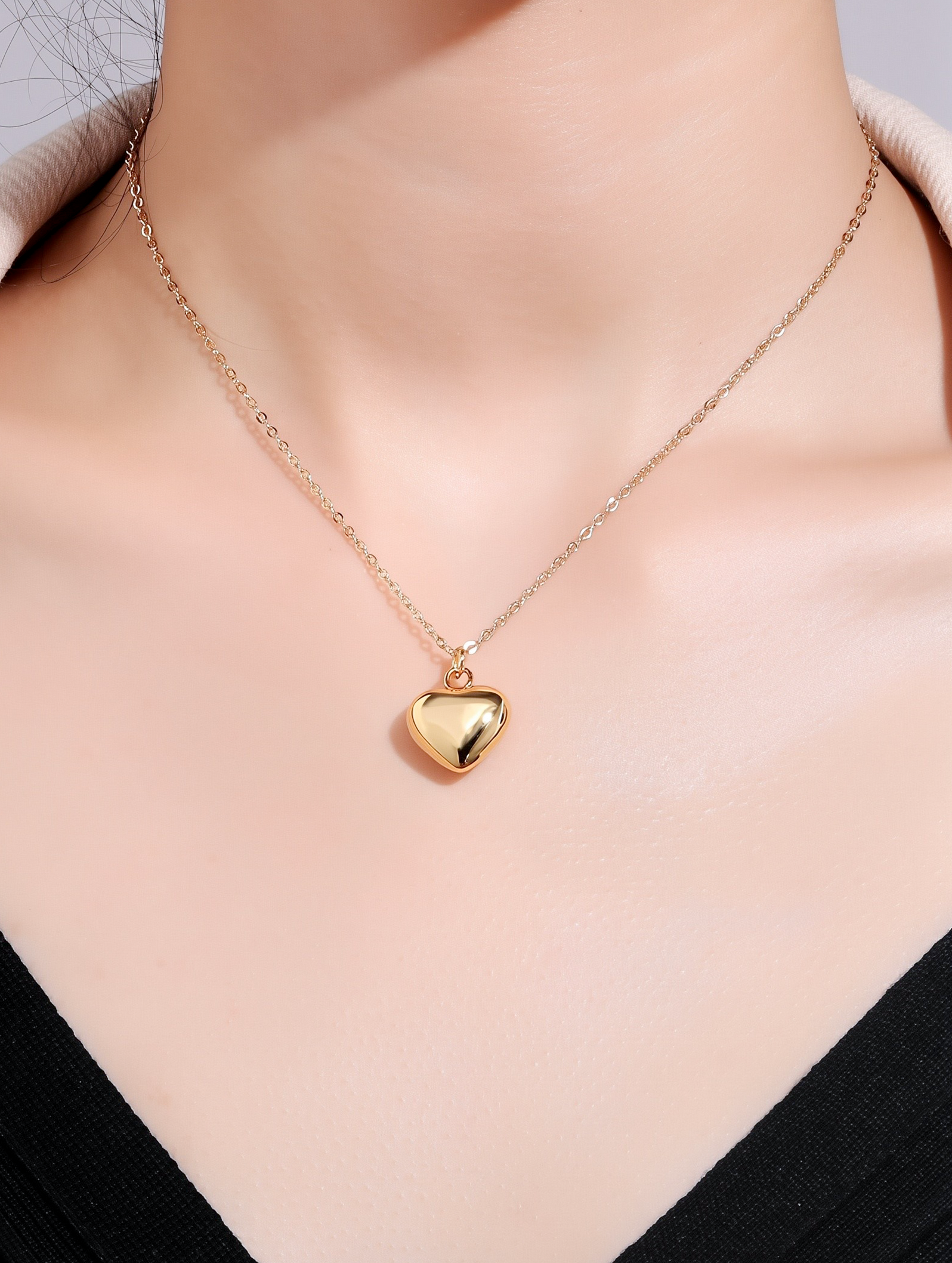 Minimalist 3D Heart Pendant Necklace
