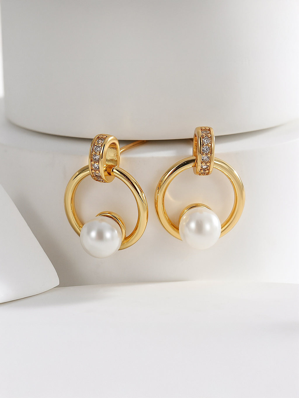 Faux Pearl Accent Open Circle Stud Earrings
