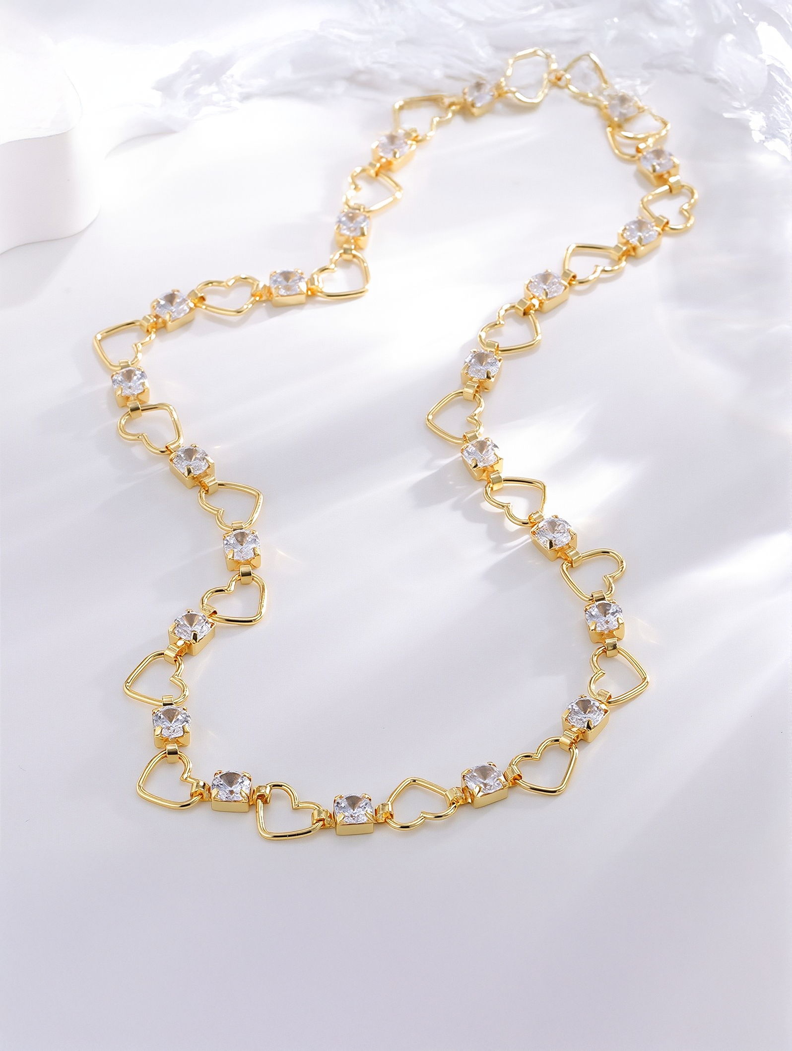 Luxe Hollow Heart Choker Necklace