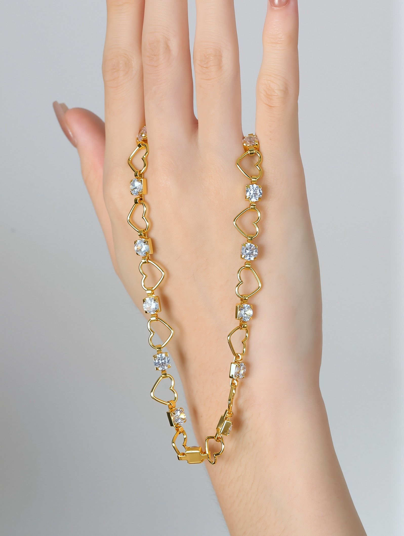 Luxe Hollow Heart Choker Necklace