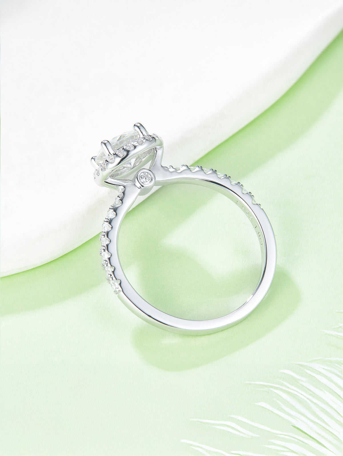 1ct Classic D Color Round Moissanite Halo Ring
