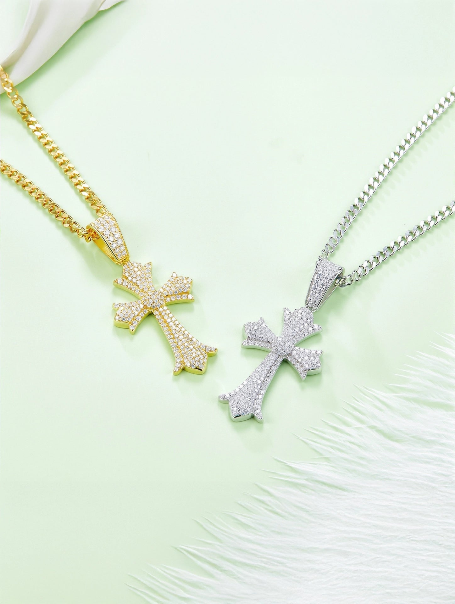 1.19ct Vintage Iced Out Cross Pavé Moissanite Pendant Necklace