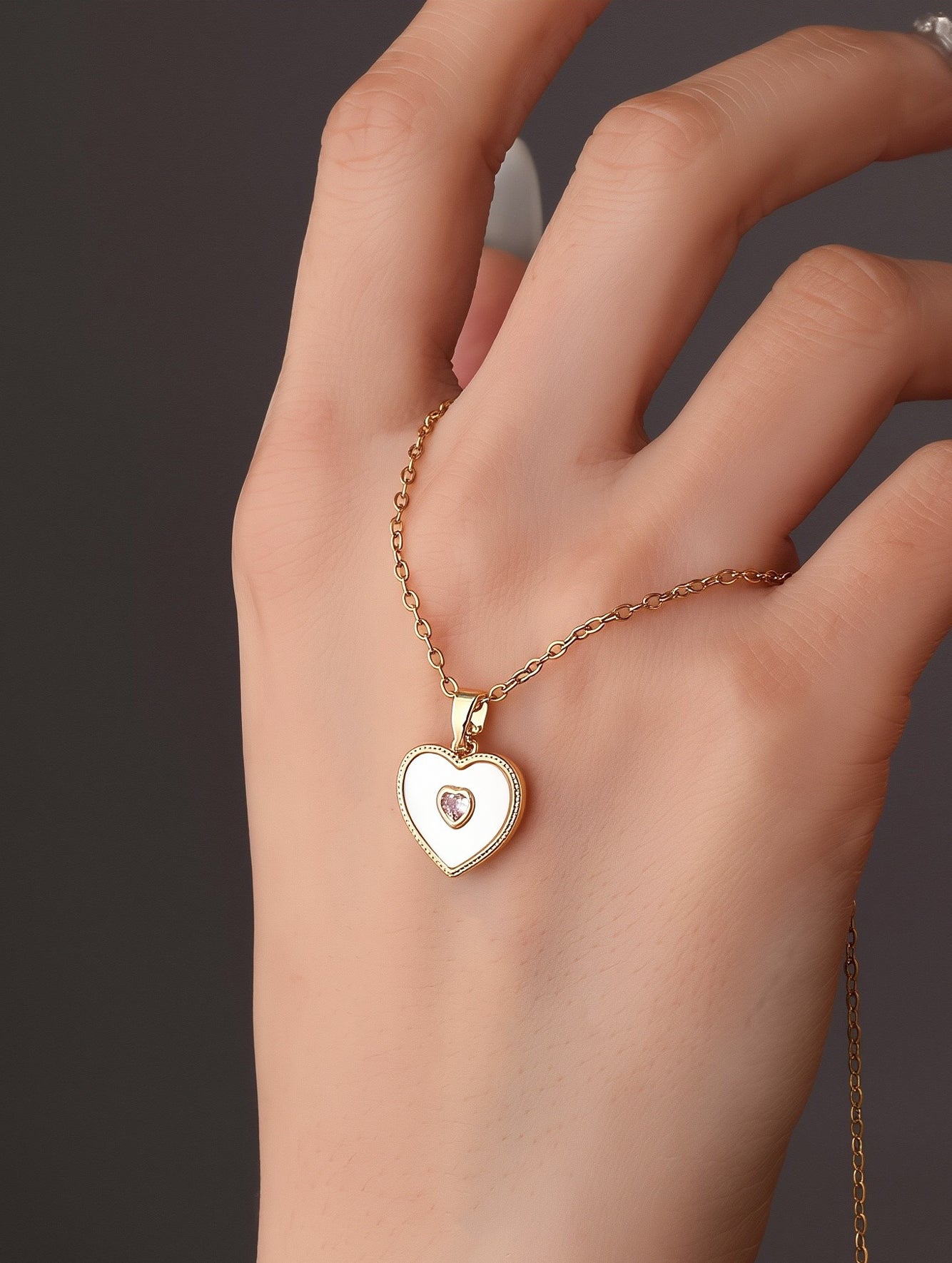 Double Layer Natural Shell Heart Pendant Necklace