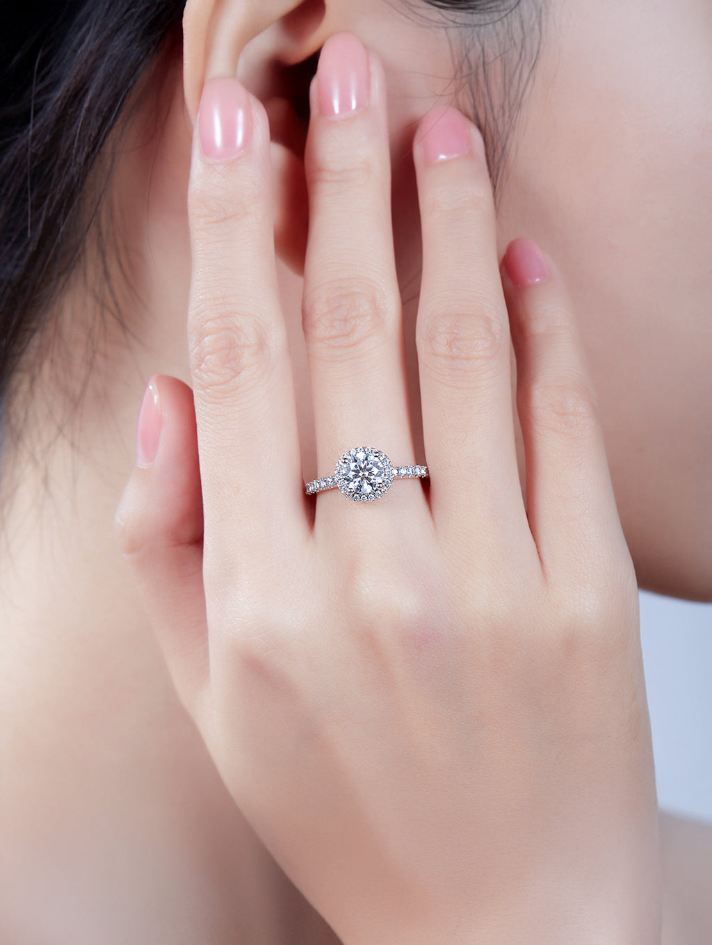 1ct Classic D Color Round Moissanite Halo Ring