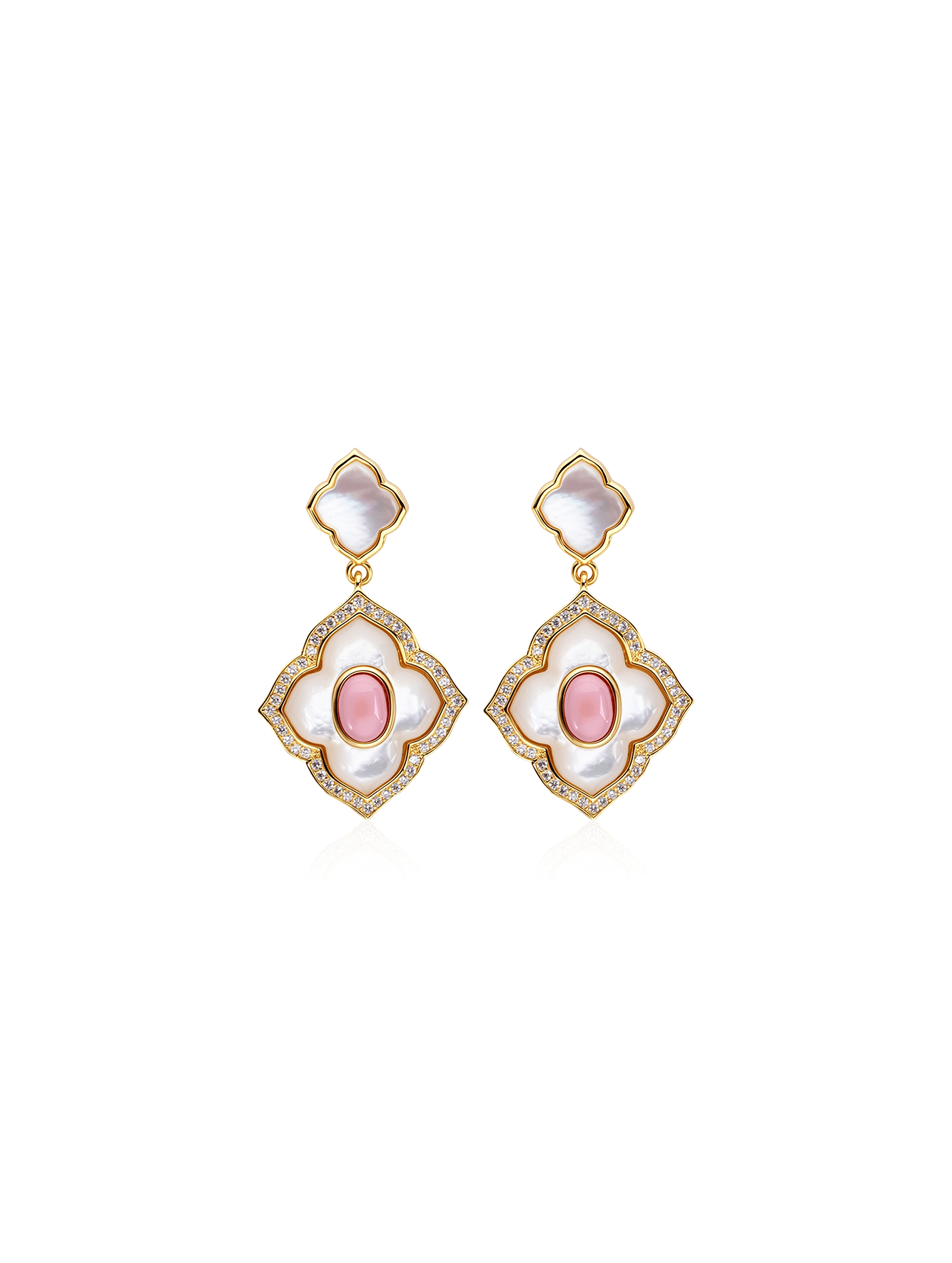 Oval Queen Conch Shell & Mother-of-Pearl Stud Earrings