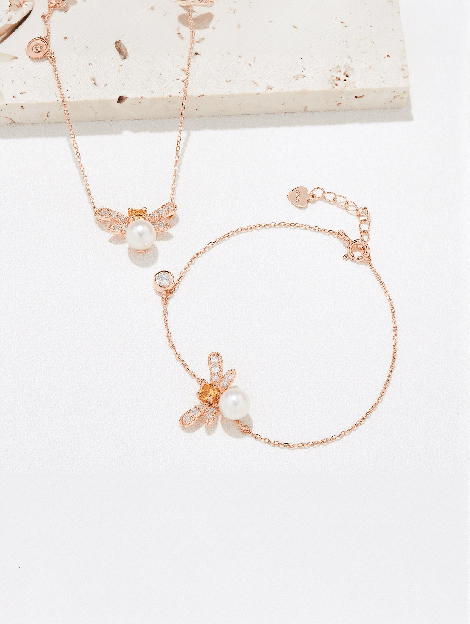 Rose Gold Bee Akoya Pearl Necklace & Bracelet Set